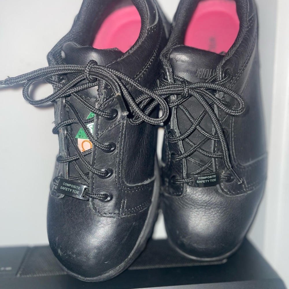 Wolverine Black Composite toe Shoes with Pink Lining